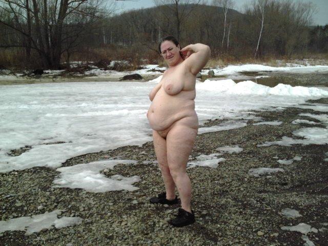 chubby amateur exhibitionists Kennedy nude wendy