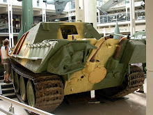De uitgeschakelde Jagdpanther, nu in het Imperial War Museum in Londen.