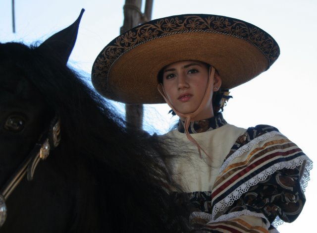 [Reina+Fiestas+de+mi+Pueblo.jpg]