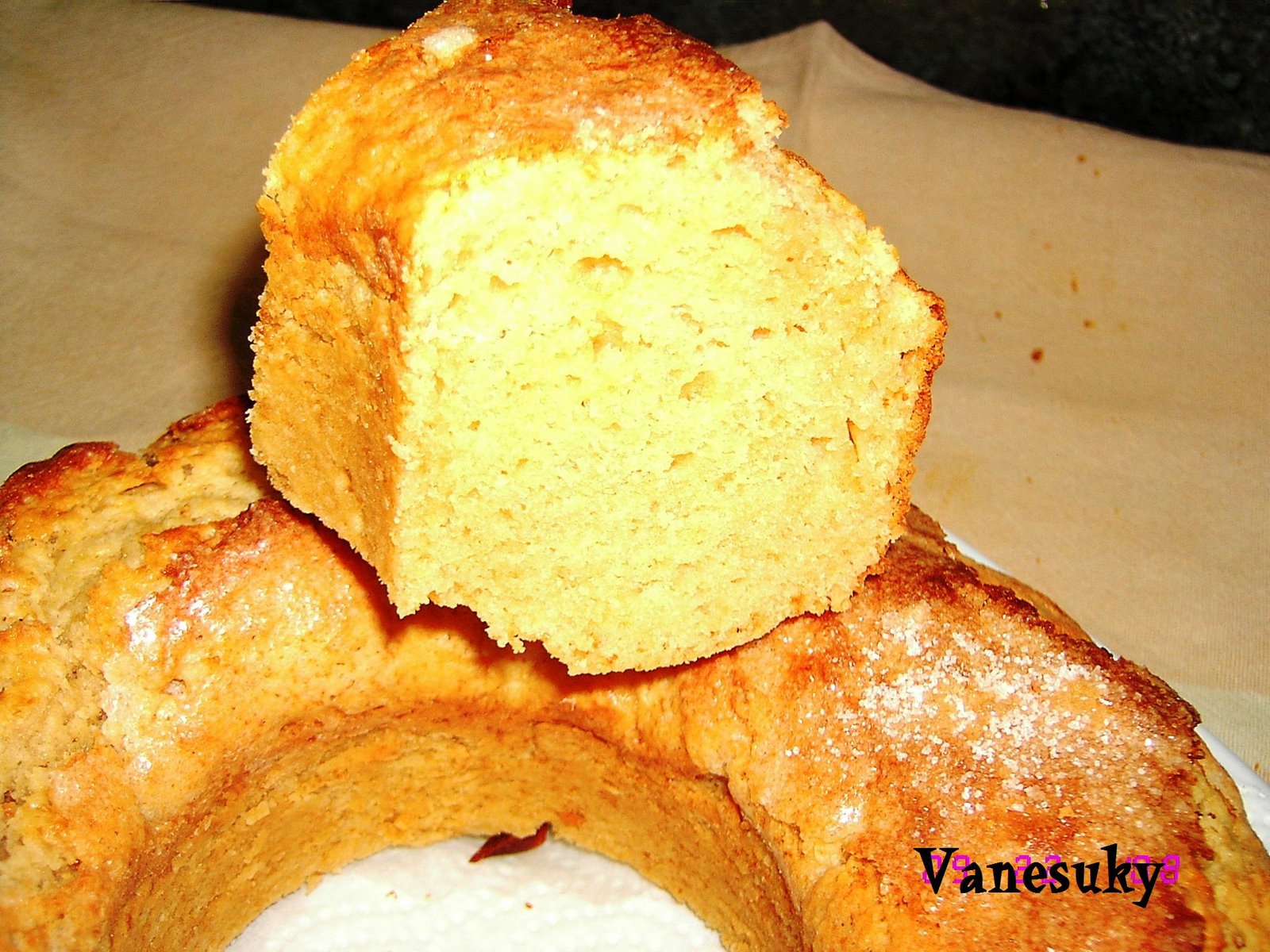 [Bizcocho+quark+trozo.JPG]