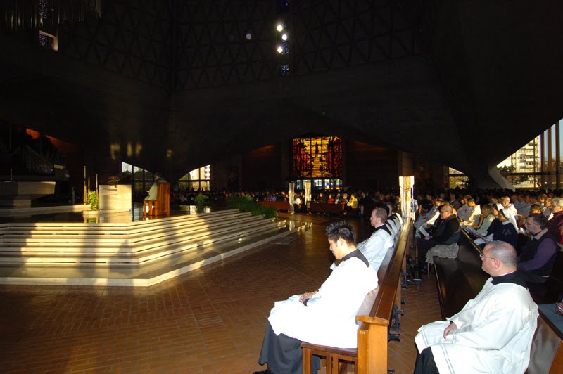 [mass_cathedral_full.jpg]