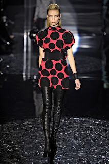 gucci boots, Gucci runway 2009, Fall trends, fashion, shopping, leather boots, over the knee thigh high boots