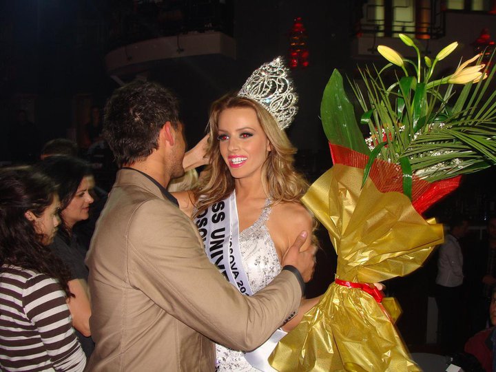 Miss Universe Kosova 2011 Aferdita Dreshaj -The Road to São Paulo Miss Universe Kosova 2011 Aferdita Dreshaj -The Road to São Paulo