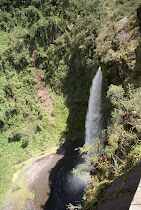 Mirador Cascada Condor Machay