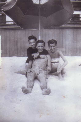 Jeanne, Louis & Del - Old Orchard Beach, Maine - 1947