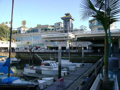 Cracking Crab on the Boardwalk - Redondo Beach