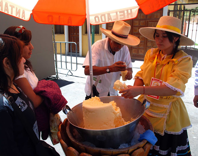 EL QUESO HELADO AREQUIPEÑO