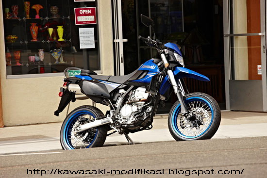 2010 Kawasaki KLX250SF title=