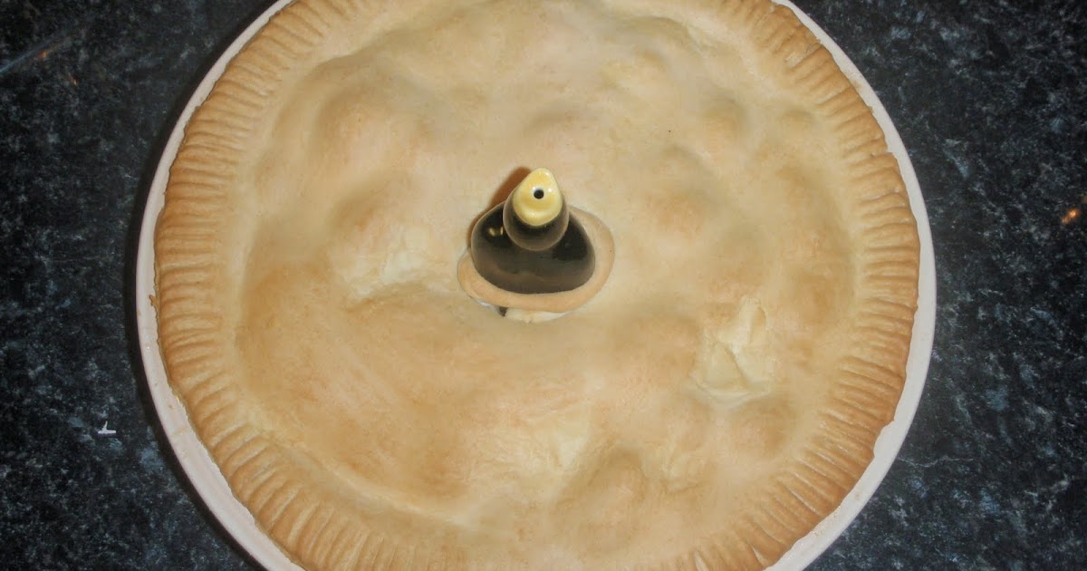 The KitchenAid Housewife Hotpot Pie with Shortcrust Pastry
