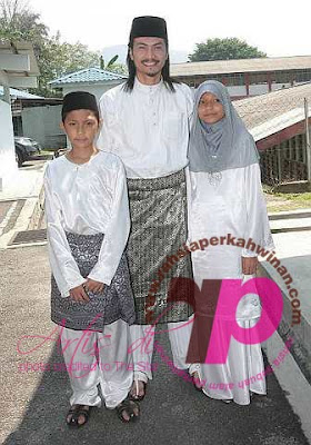 Gambar Perkahwinan Akhil Hayy dan Waheeda | Gambar hantaran perkahwinan Akhil Hayy dan Waheeda | Gambar Pernikahan Akhil Hayy dan Waheeda | Gambar Akhil Hayy dan Waheeda kahwin |PERKAHWINAN artis MALAYSIA, news, scandal, gossip, Weddings, Families, Divorces of Celebrities