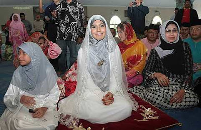 Gambar Perkahwinan Akhil Hayy dan Waheeda | Gambar hantaran perkahwinan Akhil Hayy dan Waheeda | Gambar Pernikahan Akhil Hayy dan Waheeda | Gambar Akhil Hayy dan Waheeda kahwin |PERKAHWINAN artis MALAYSIA, news, scandal, gossip, Weddings, Families, Divorces of Celebrities