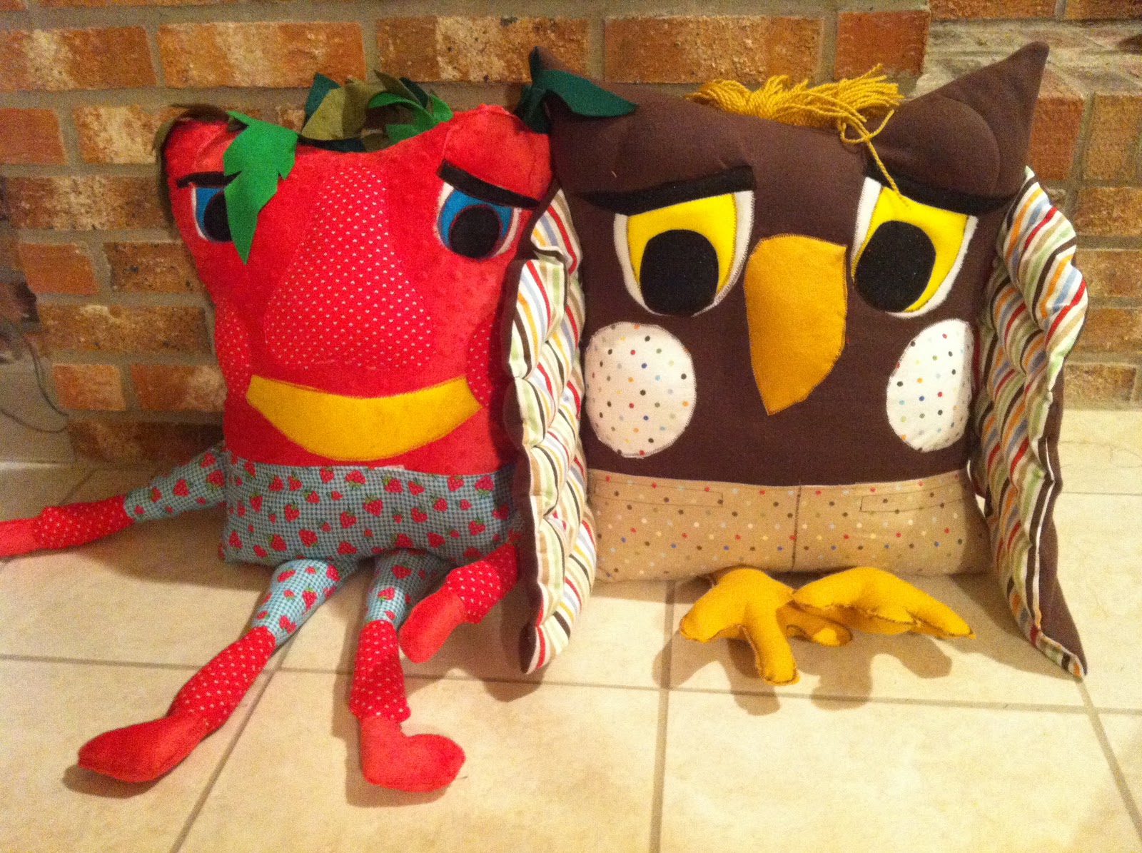 Creative Chicks Cafe "PILLOW PALS"