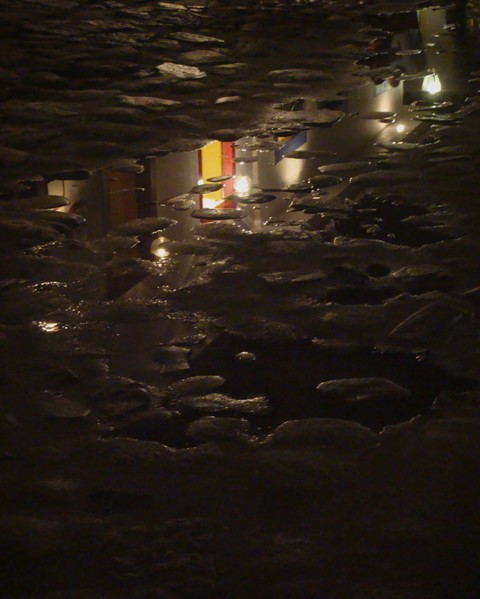 [UPSIDE+DOWN+01.JPG]