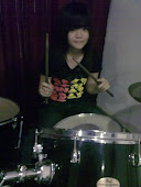 Playing Drum =D