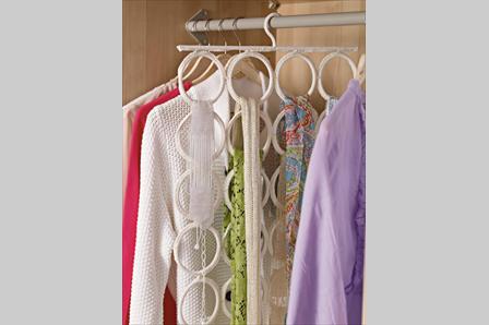 [cabide_lenços_Ikea_Multi+Apoio-Hanger.jpg]