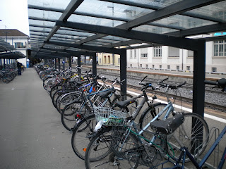 bike parking at Uster bahnof