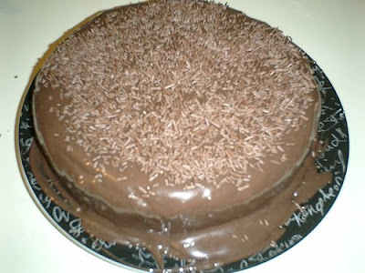 Bolo de chocolate ultra rápido bolo, chocolate, sobremesa, comidas rápidas, receitas rápidas, receita rápida de bolo