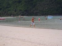[strandlöpning+på+phi+phi.JPG]
