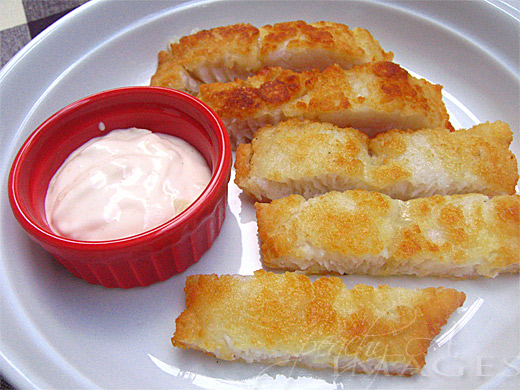 Parmesan-Crusted Cream Dory with Garlic-Mayo Dip