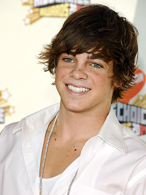 RYAN SHECKLER (L)