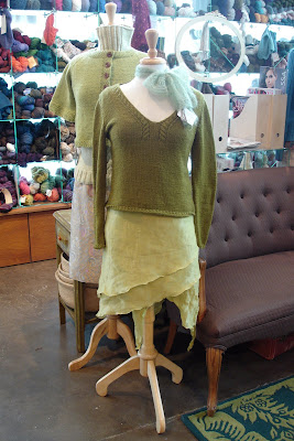the flitter knitter lisette shops portland knitting shops 267x400 knitting%2B933 Knitting Shops