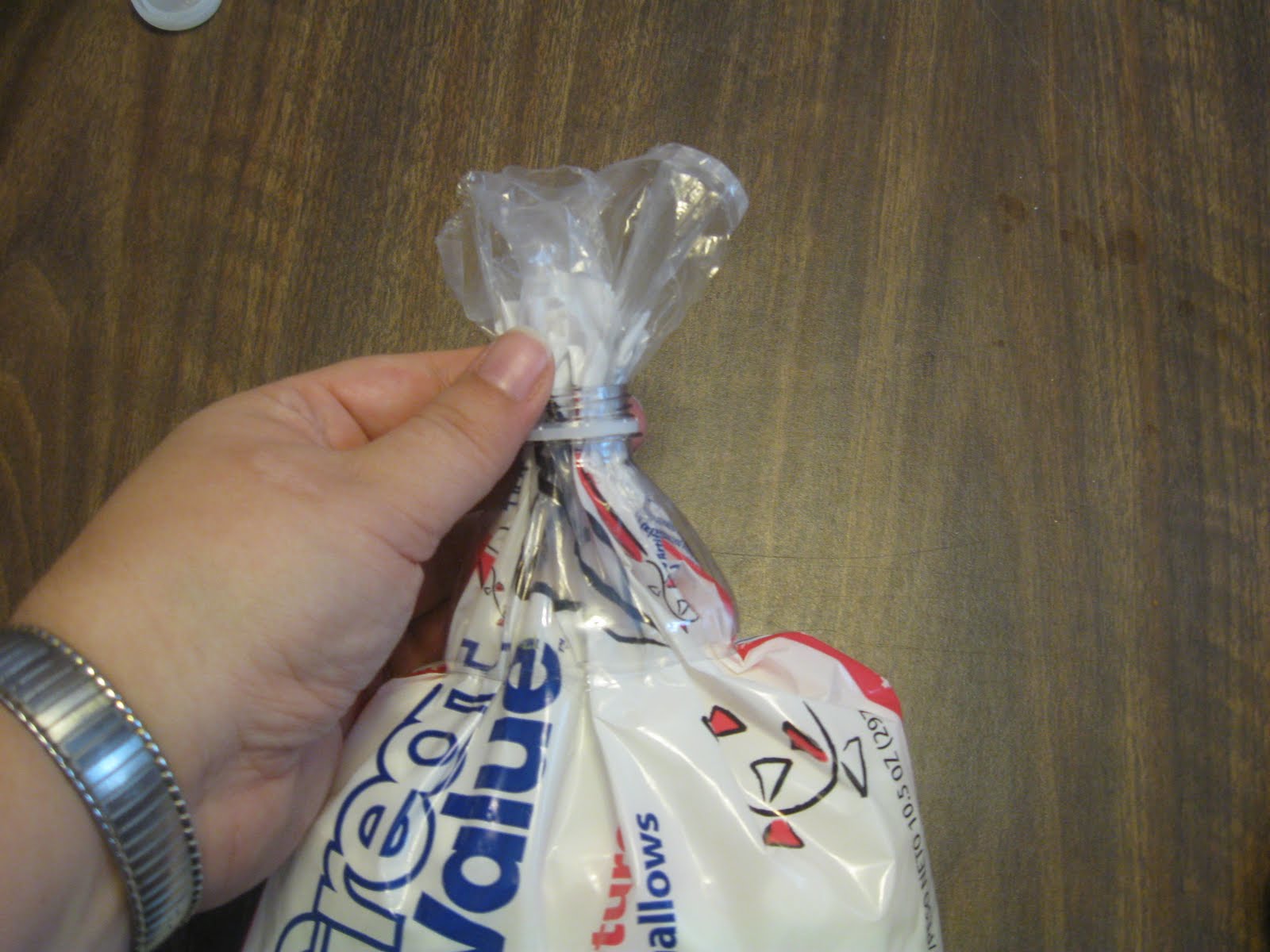 Taste and See God's Goodness Recycle Plastic Bottles into Bag Toppers