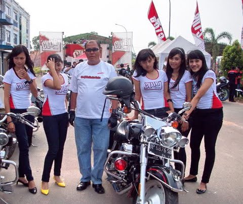  Indonesia on Cigarettes Sales Promotion Girl  Spg