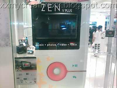 Creative Store Plaza Singapura