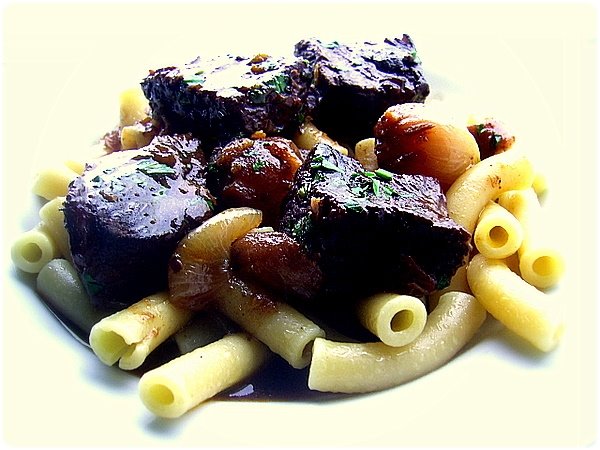 [stifado.JPG]