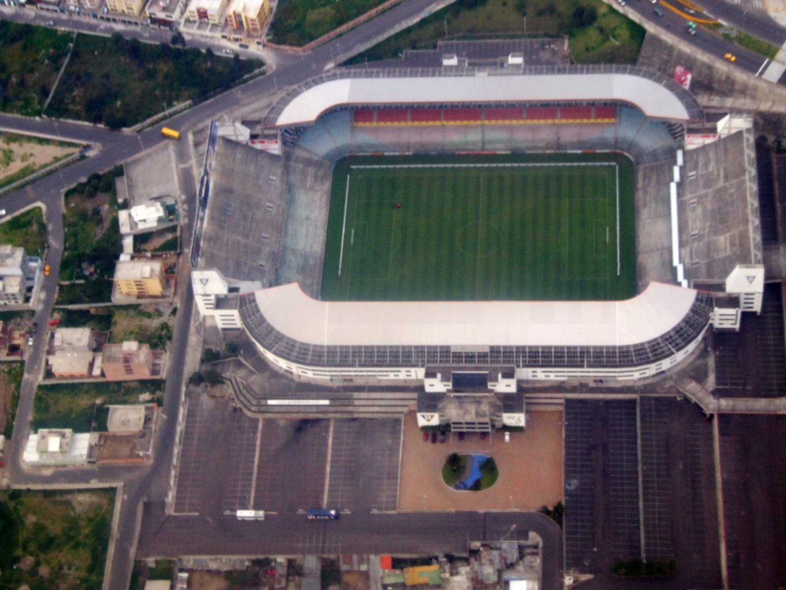 [Estádio+Casa+Blanca+da+LDU+(1).jpg]