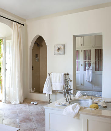 Bano-2_large.jpg (365×430)