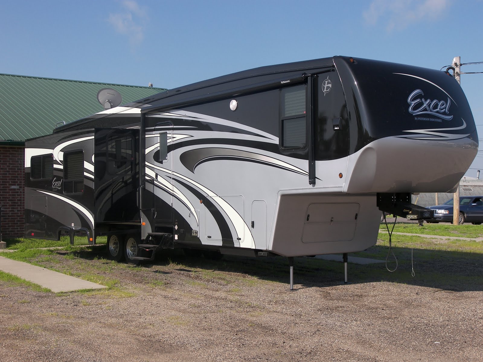 RV Sales in Moriarty, New Mexico Excel's New Full Body Paint