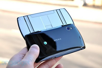 Sony Ericsson Xperia Play : Preview !!