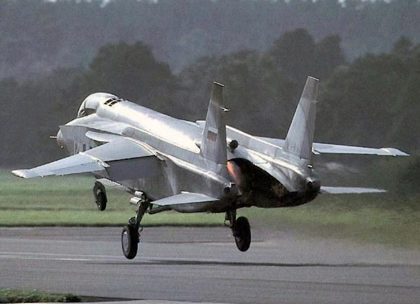 [yak141.jpg]