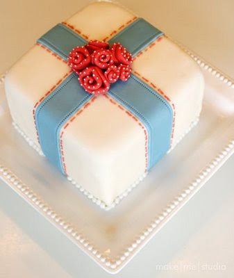 Simple Girly Birthday Cake