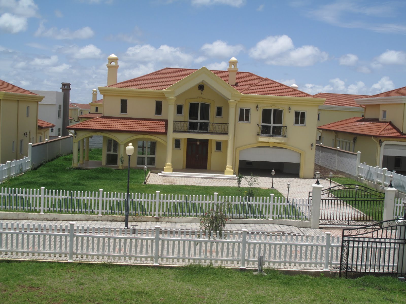 In Flight Entertainment Real Estate in Addis