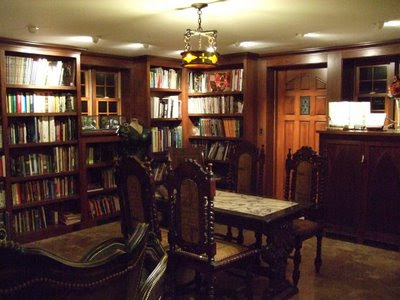 library4.JPG