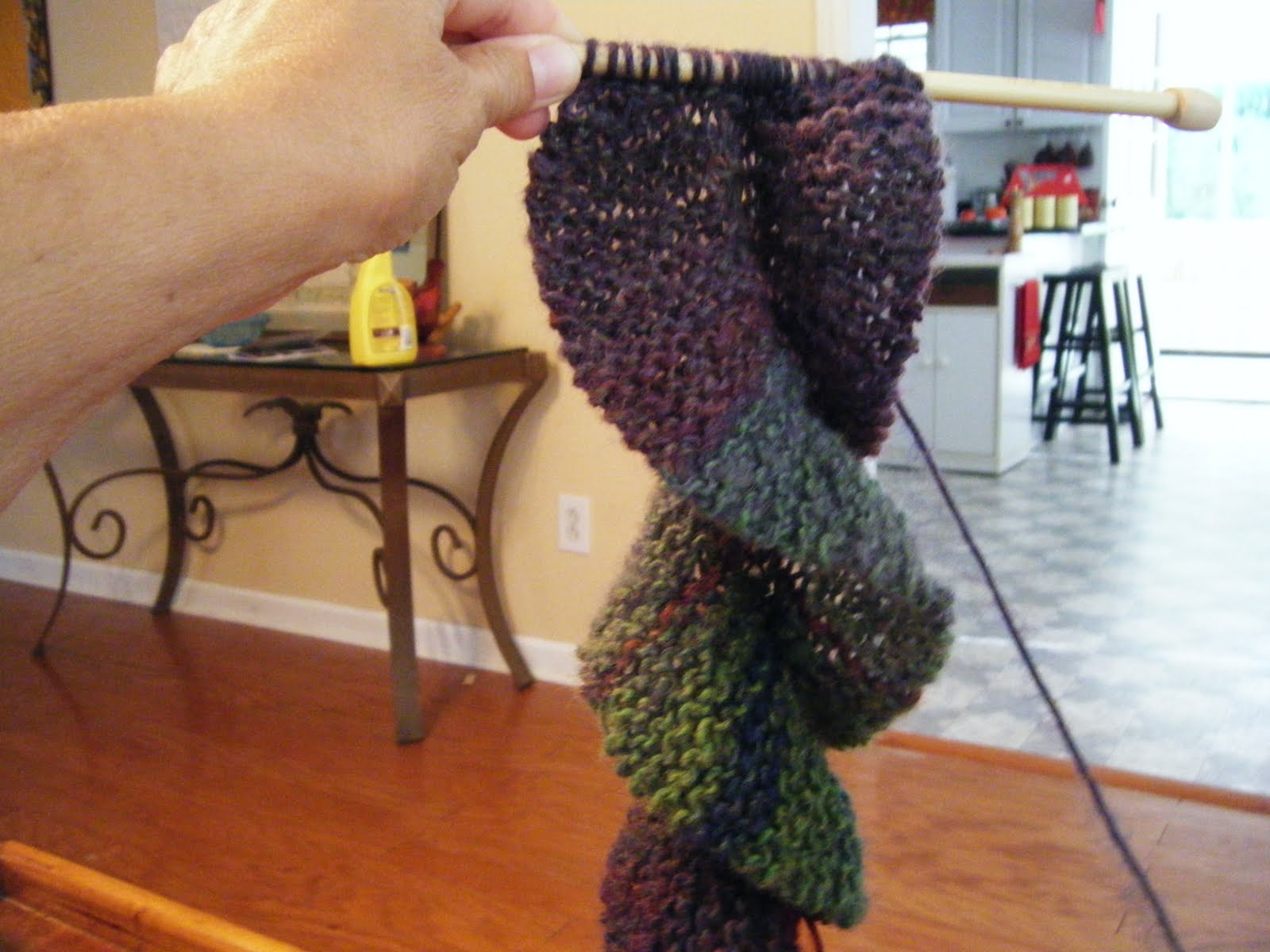 Sally's Burrow Potato Chip Scarf & The Giveaway Winner