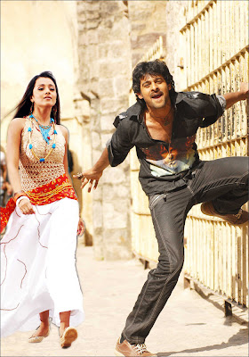 prabhas and trisha from bujjigadu movie