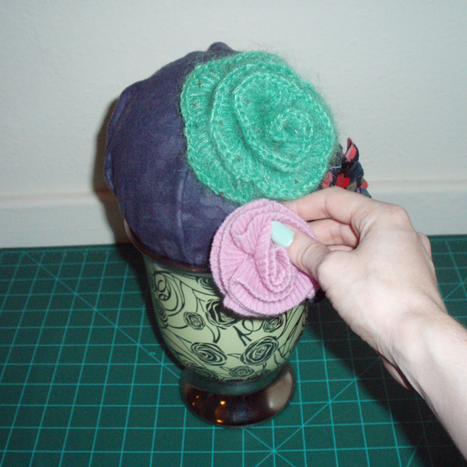 DIgenY HowTo Brooch Storage and Display