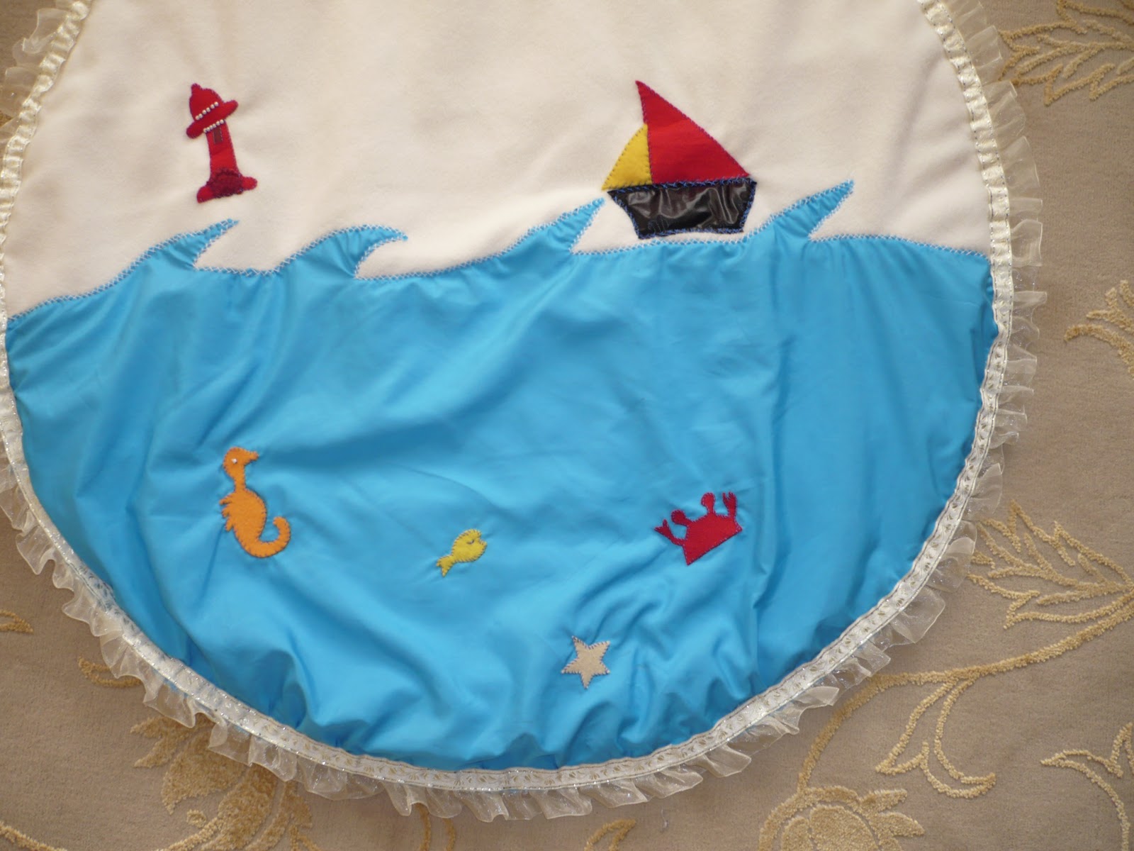 3 ELMA Oyun Halısı