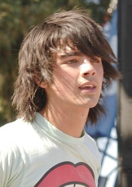 peinados de fiesta jonas brothers