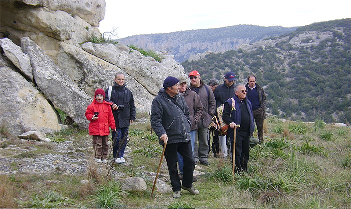 [gruppo+grotta.jpg]