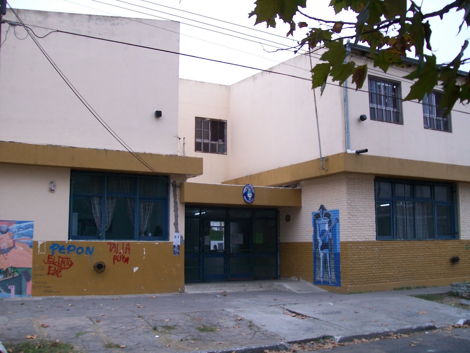 INSTITUTO CRISTO REY LANUS instituto cristo rey lanus: