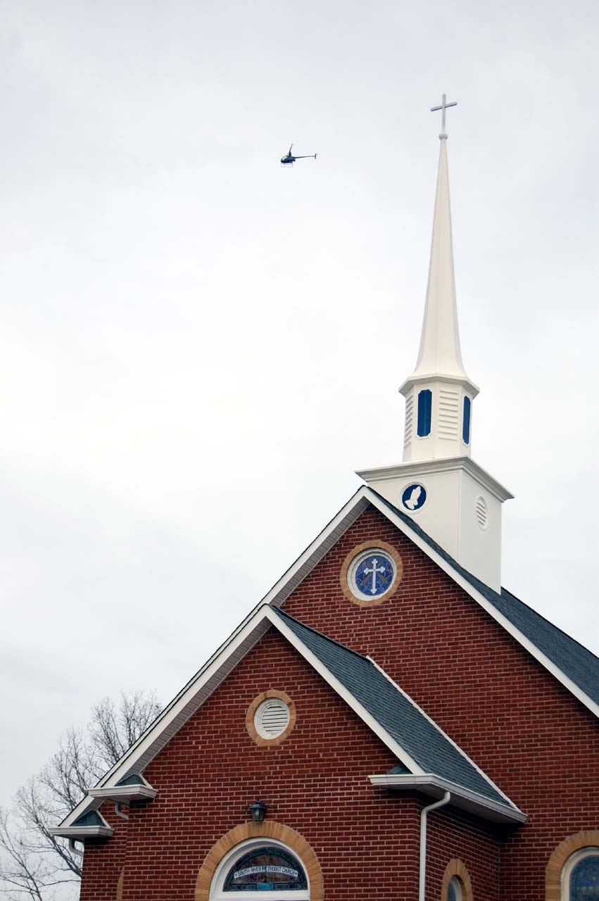 [helicopterchruch.jpg]