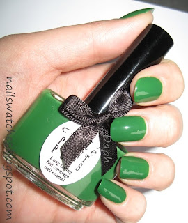 Ciaté Stiletto ciaté stiletto green jelly nail polish nail swatches winter collection 2009/2010 nailswatches