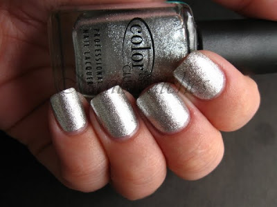 Color Club What A Drag color club what a drag silver foil femme fatale collection 2009 nail polish nailswatches