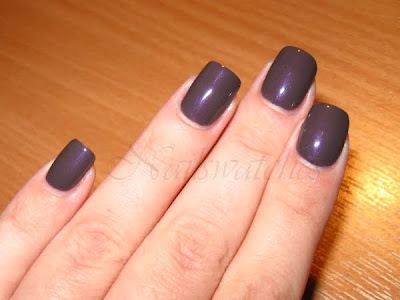 Chanel Paradoxal chanel paradoxal fall 2010 nail polish purple taupe shimmer limited edition nailswatches