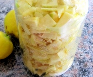 quince tea