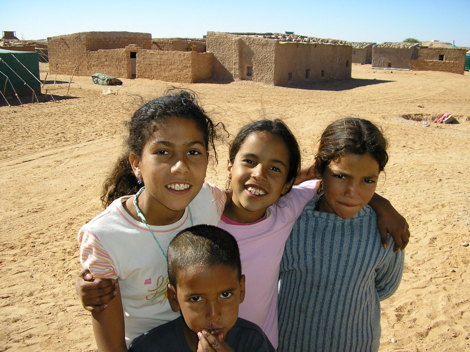 [sahara+2004+027.jpg]